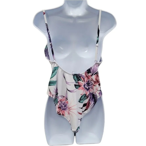 Jessica Simpson  Floral-Print Button One-Piece Swimsuit - Picture 6 of 8